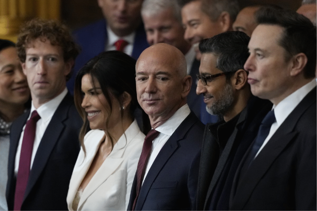 Mark Zuckerberg, Jeff Bezos, Sundar Pichai và Elon Musk tại lễ nhậm chức của Tổng thống Donald Trump/ Ảnh: Getty Image